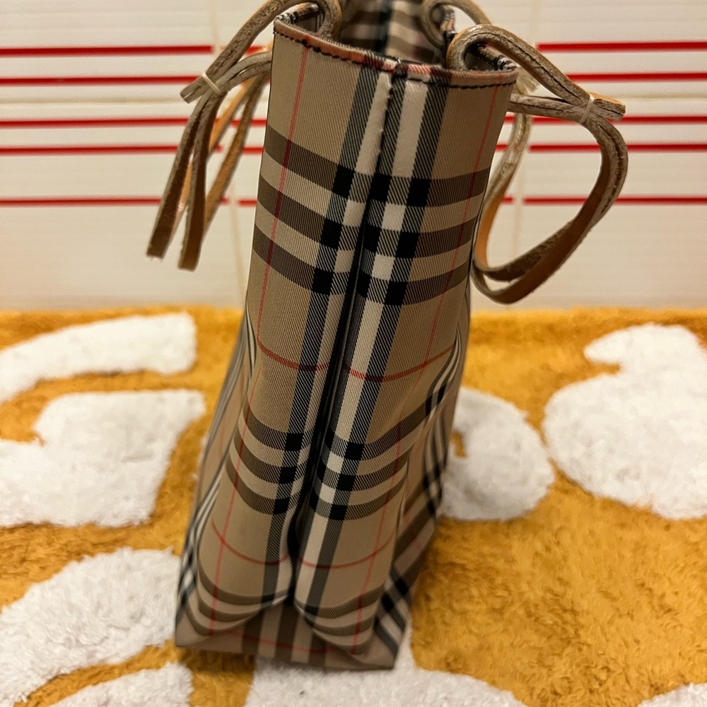 Burberry Small Tote Handbag Check Plaid Women Great Condition - Picture 8 of 9